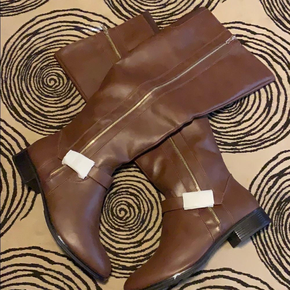 Brown Flat Boots